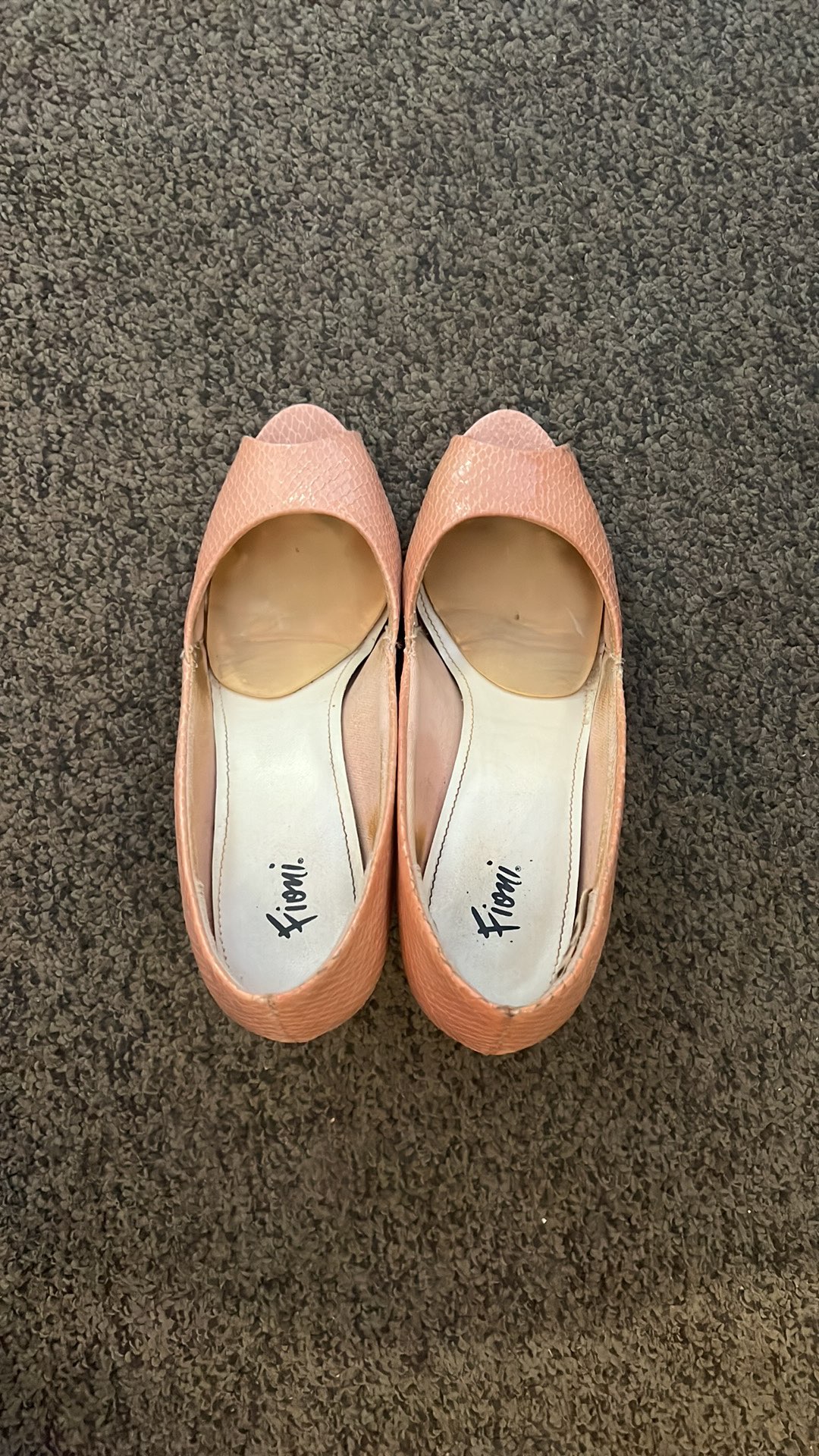 Fiomi peep toe heels size 35 image indicator(3)