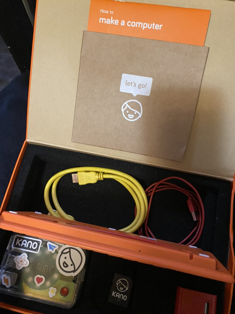 Kano Computer Kit image indicator(4)