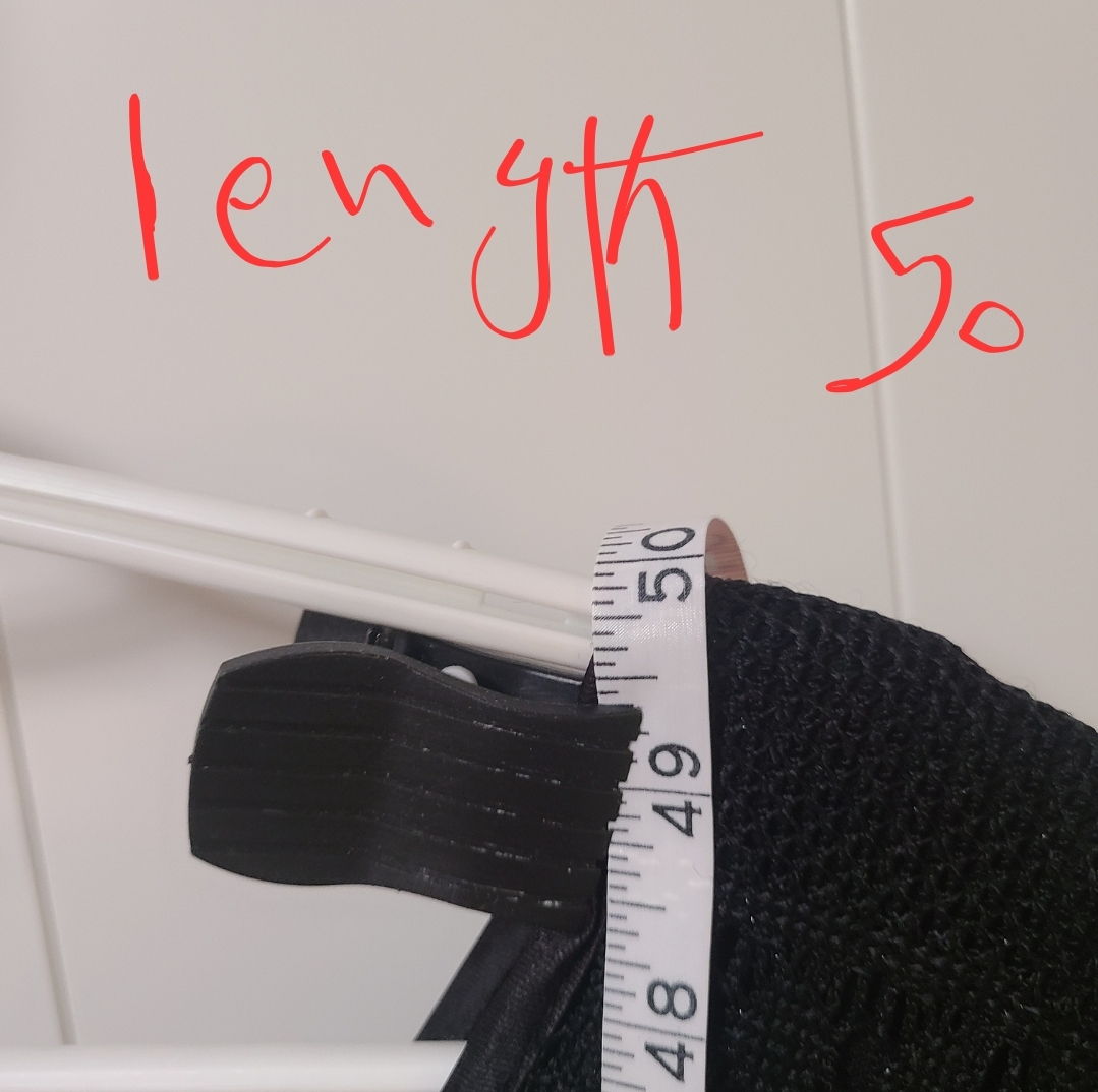 Women’s dress image indicator(4)