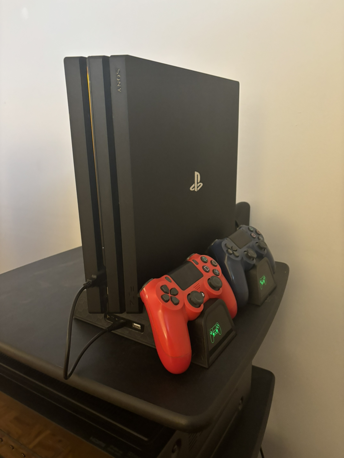 PS4 Pro - photo 2