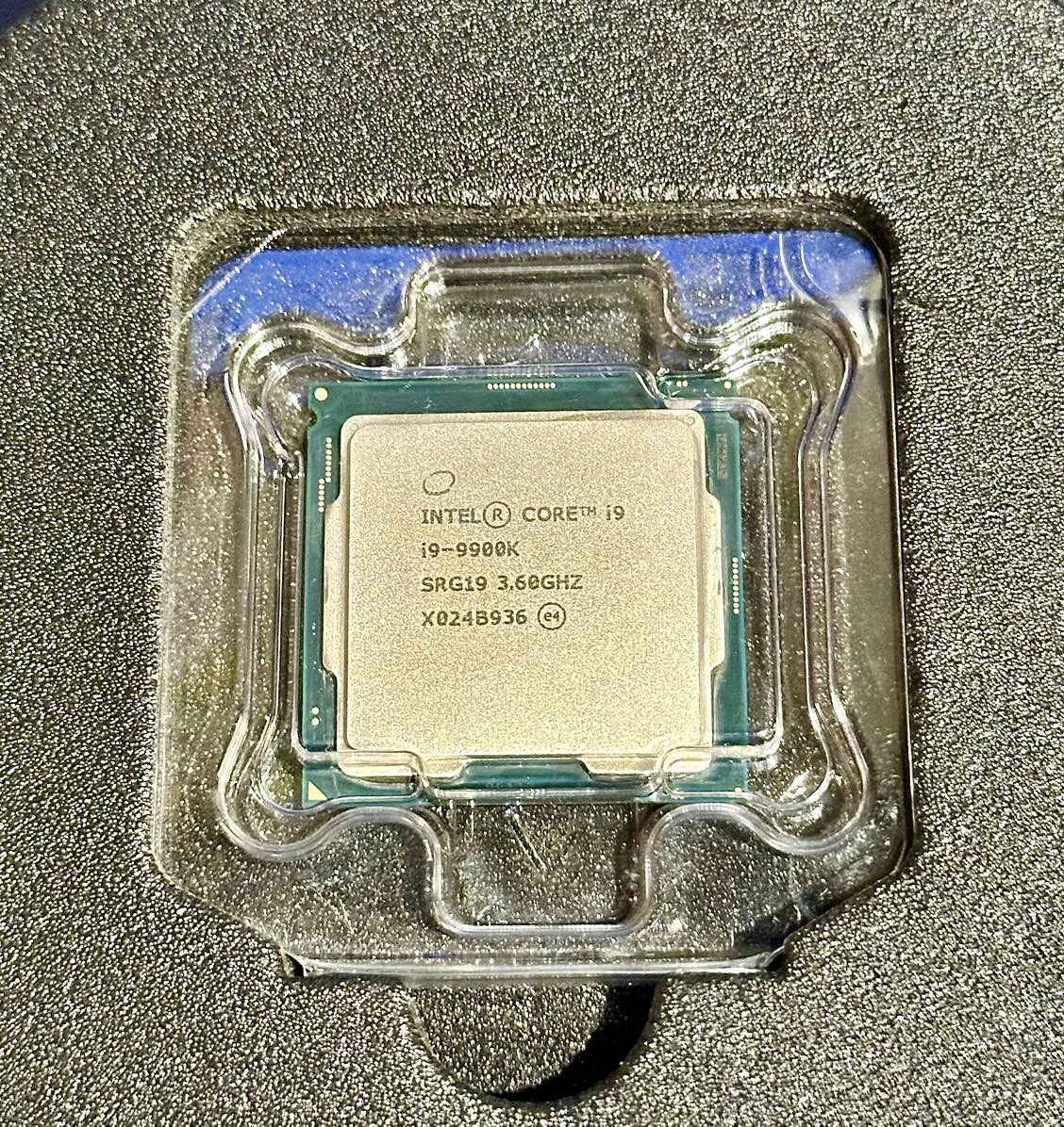 Intel i9-9900K CPU - photo 2