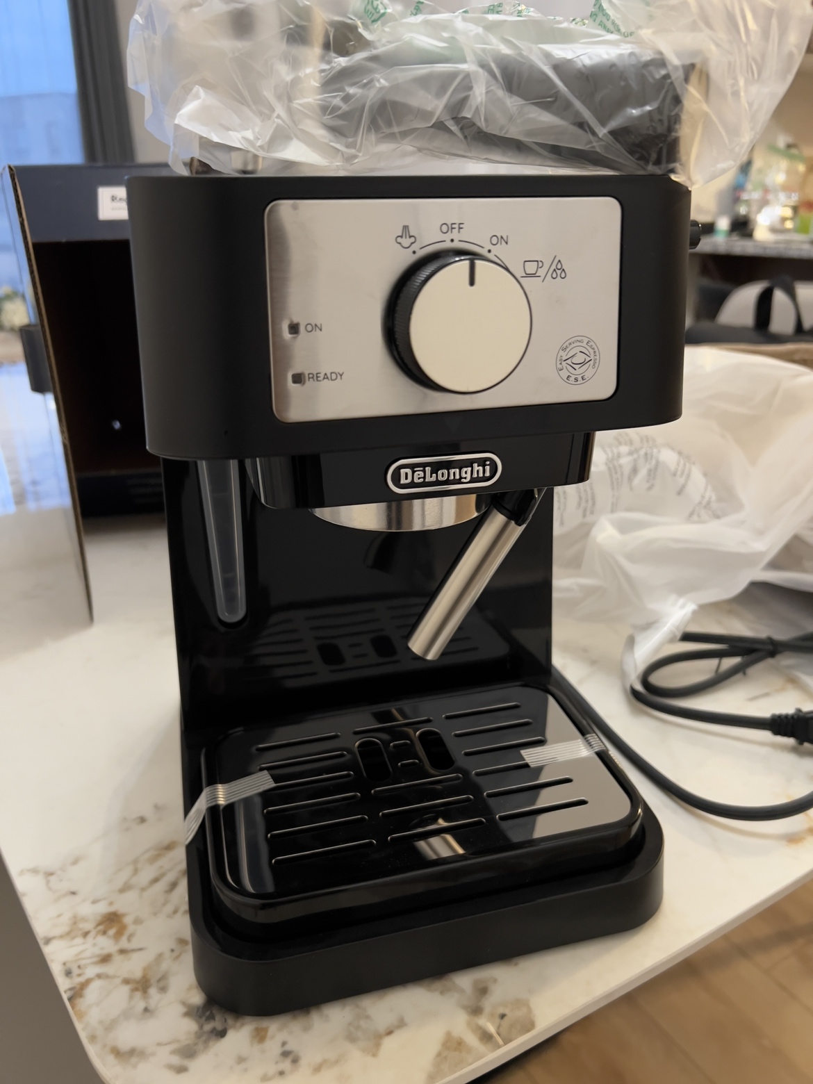 30% DELONGHI Stilosa Manual Espresso Maker (EC260)
