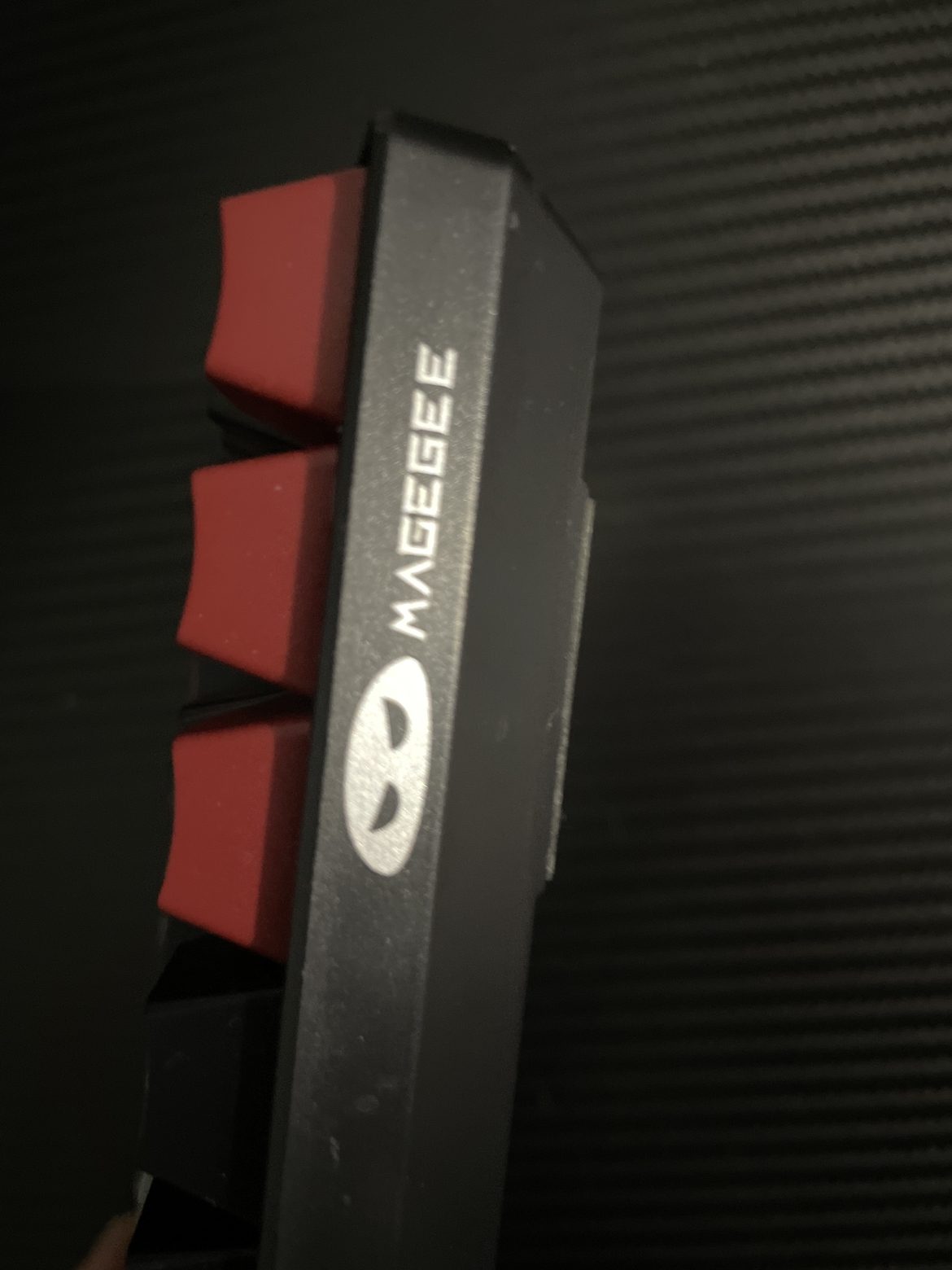 MAGEGEE KEYBORAD - photo 2