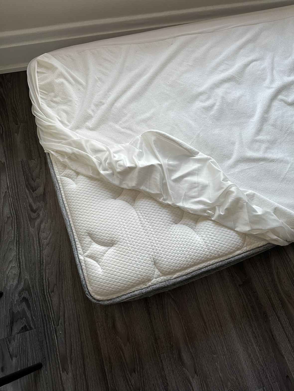 Twin mattress for sale - photo 2