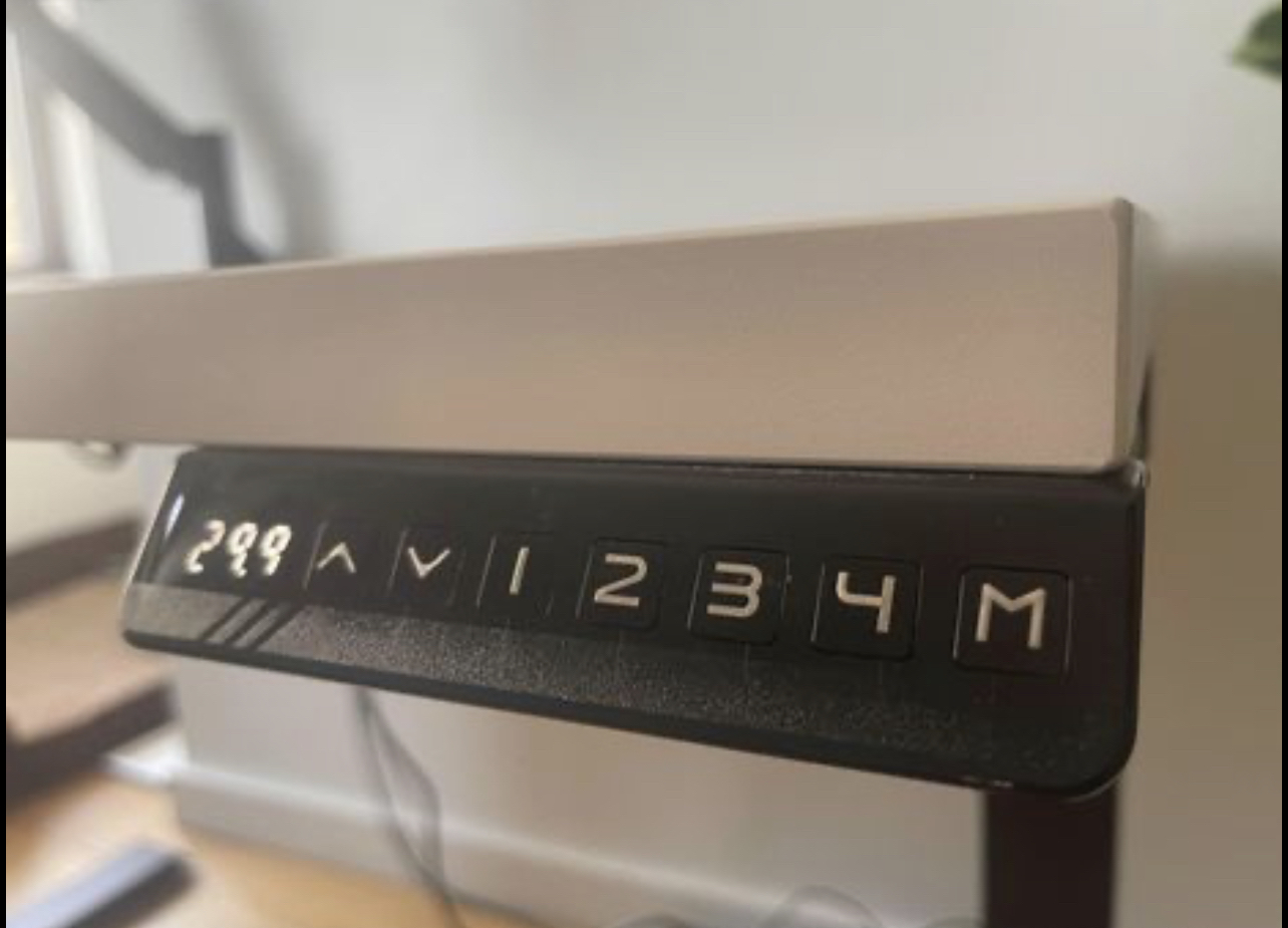 Workstation electric - make offer need gone asap - photo 2
