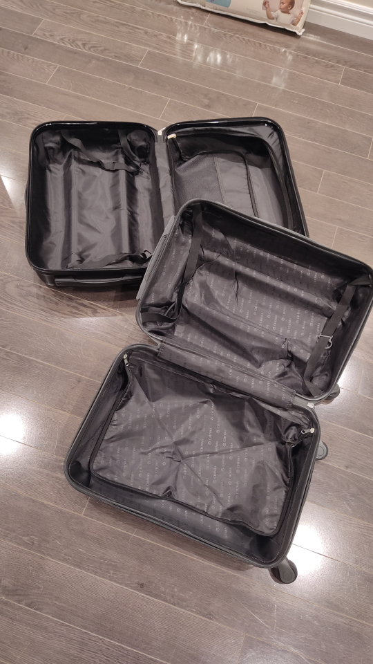 20 inch travel luggage suitcase x 2 - photo 2