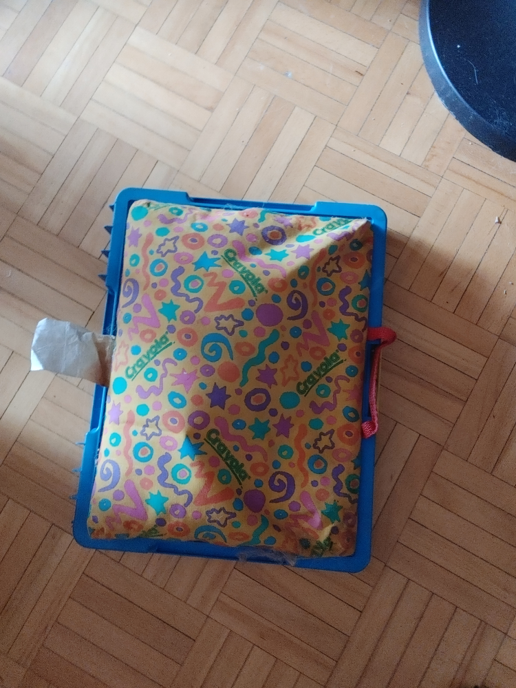 Child's "laptop" image indicator(3)