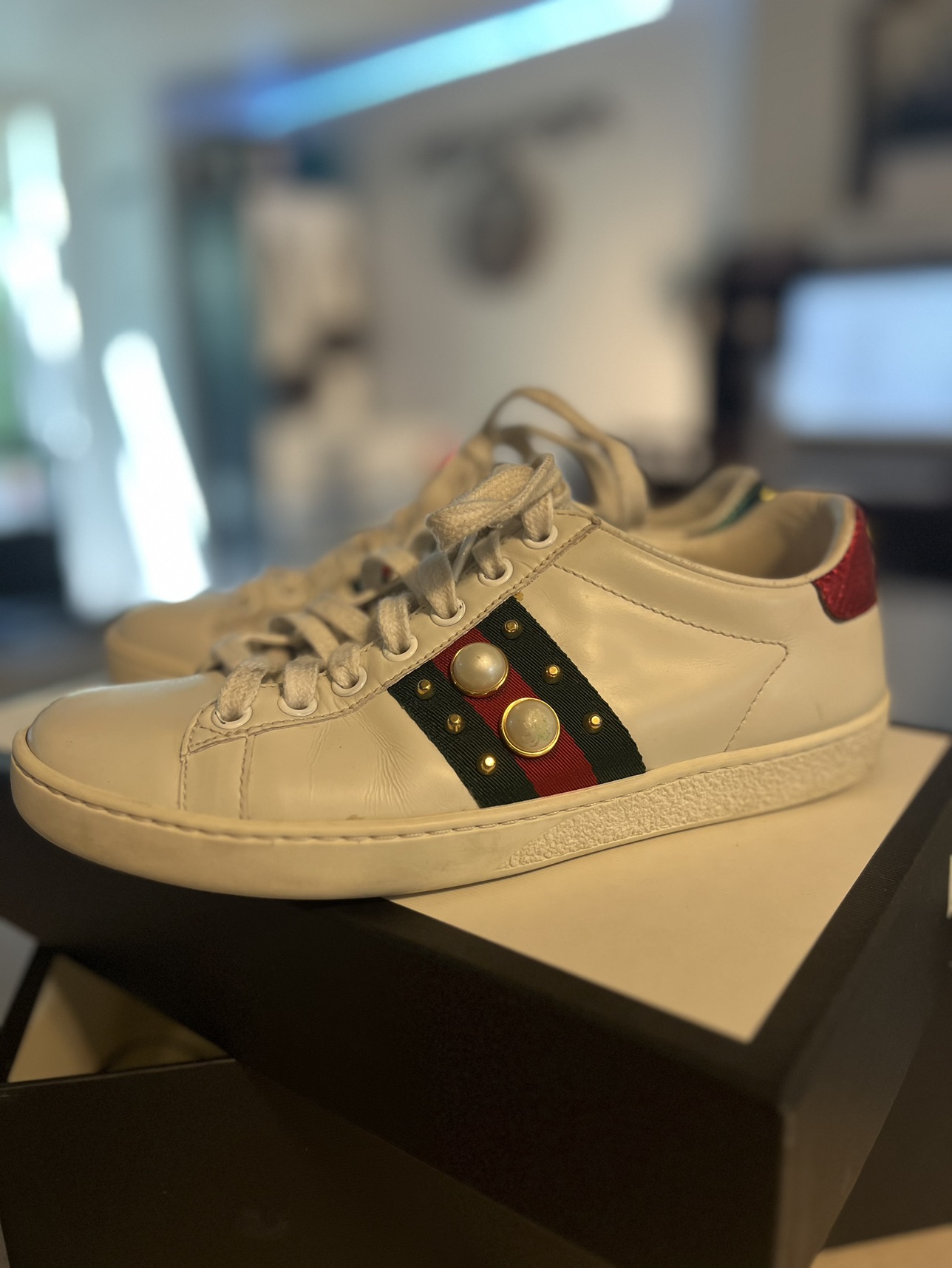 Gucci