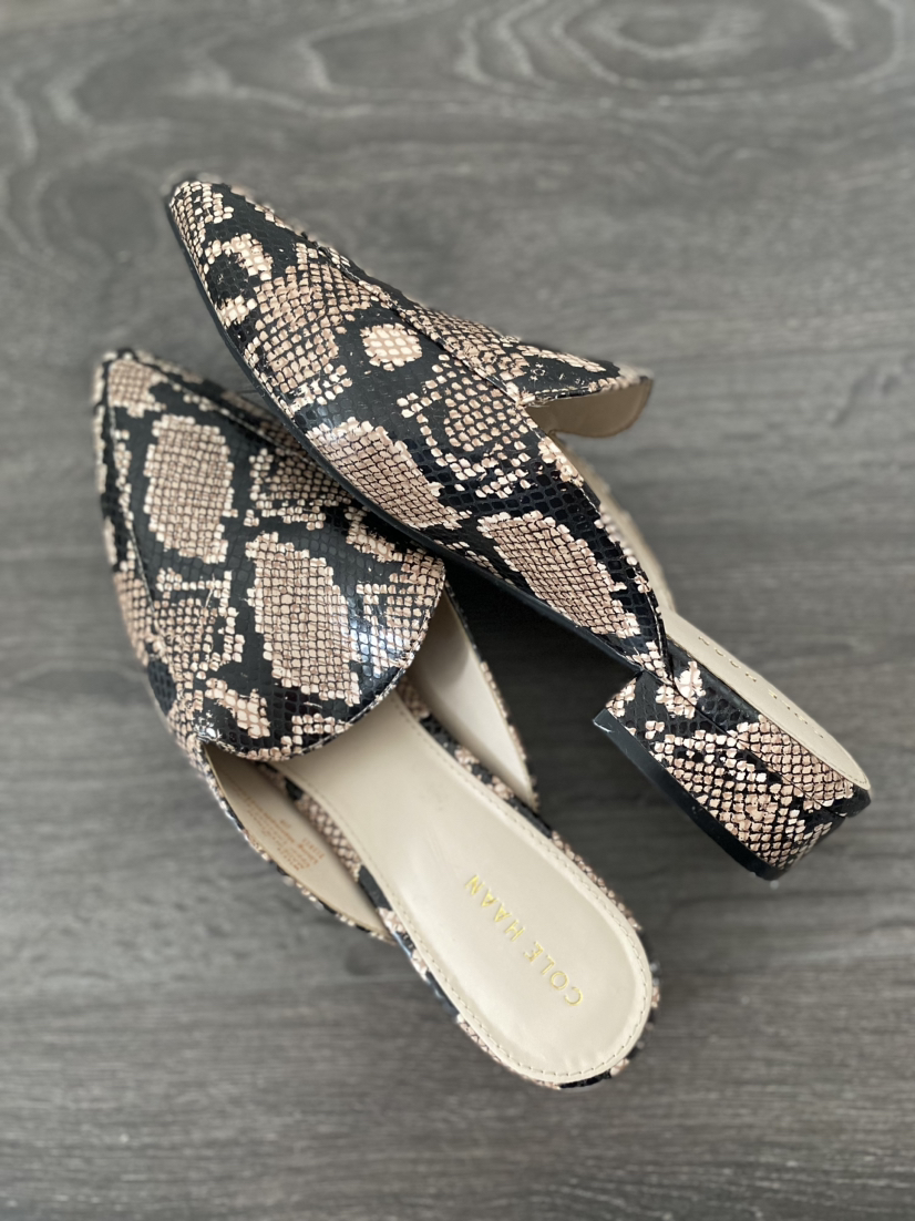 Assorted Women’s Loafers image indicator(5)