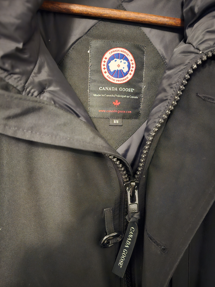Canada Goose mid-length Men's Jacket - photo 2