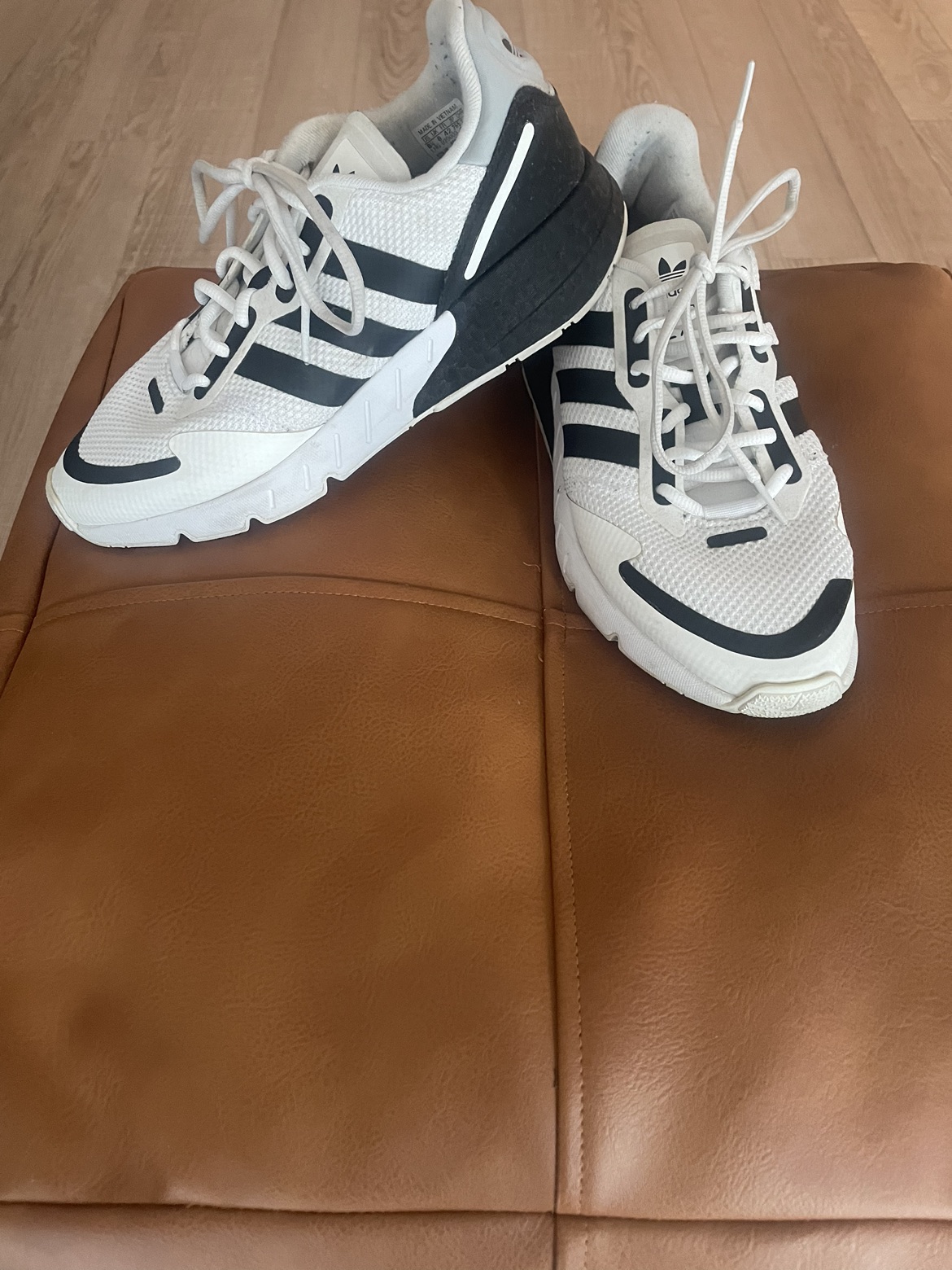 Unixex Adidas ULTRA-COMFORTABLE Unisex ZX 1K SHOES /Tennis image indicator(3)