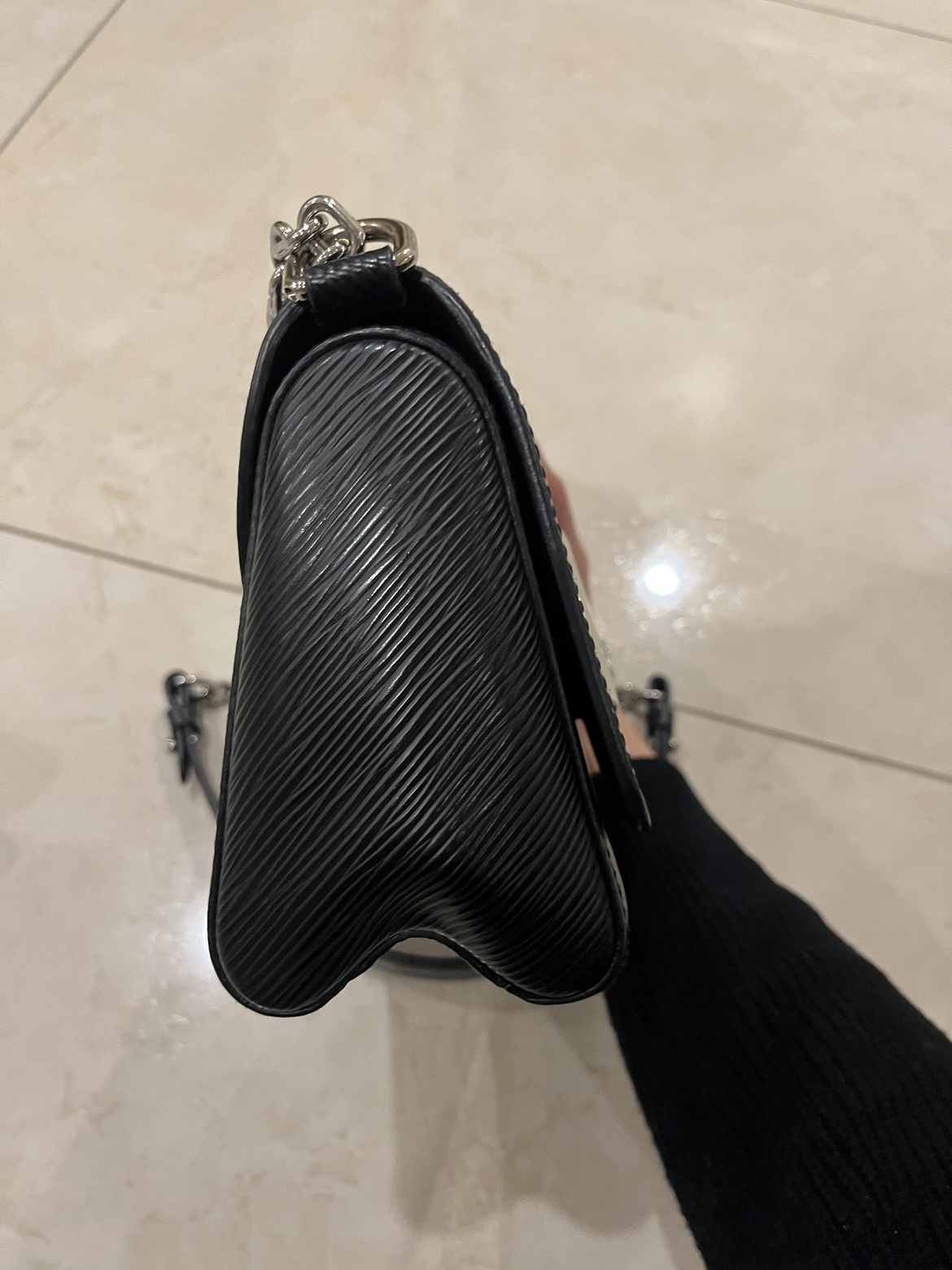 Authentic Louis Vuitton twist PM bag - photo 3