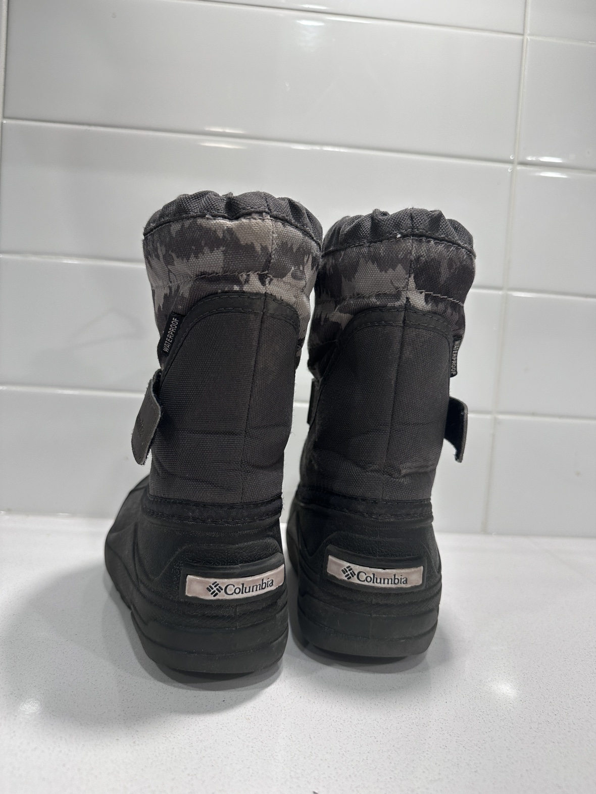 Columbia snow winter boot kid size 10 image indicator(3)