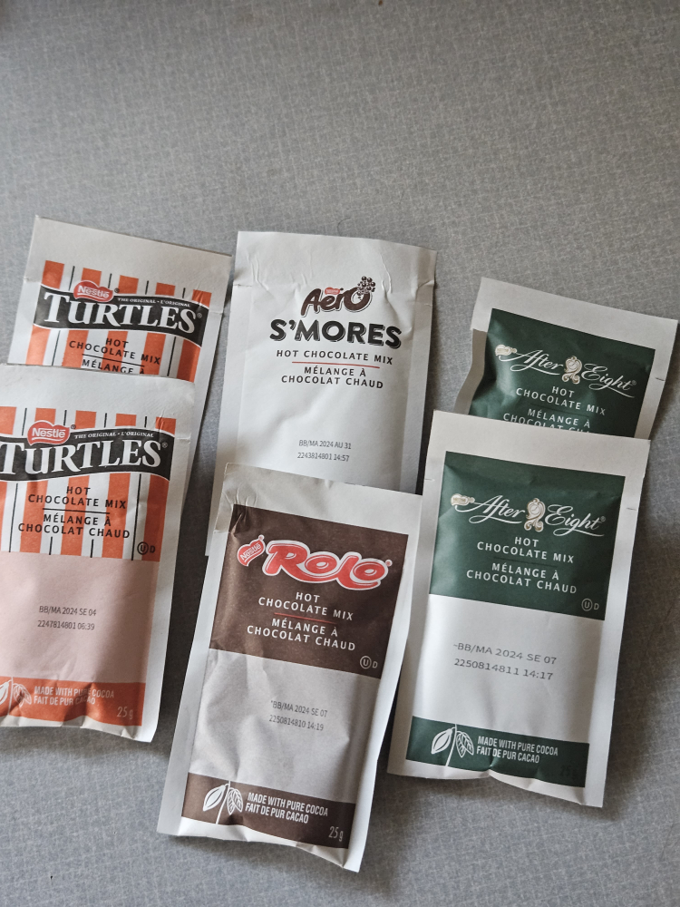 Hot Chocolate sachets #Freecycle thumbnail