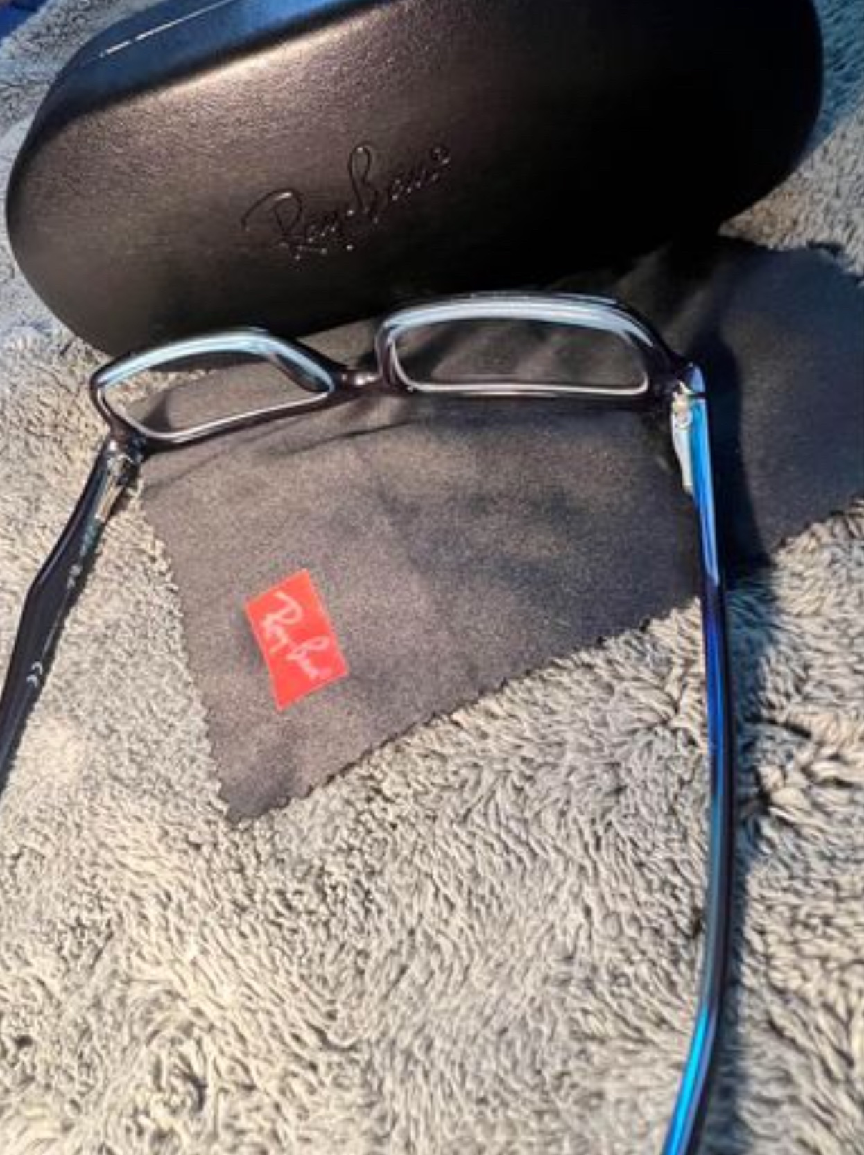Prescription Ray•Ban glasses image indicator(8)