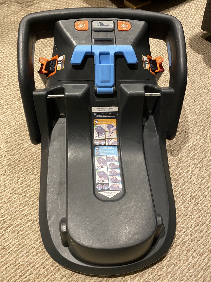 UppaBaby Car seat with base - photo 3
