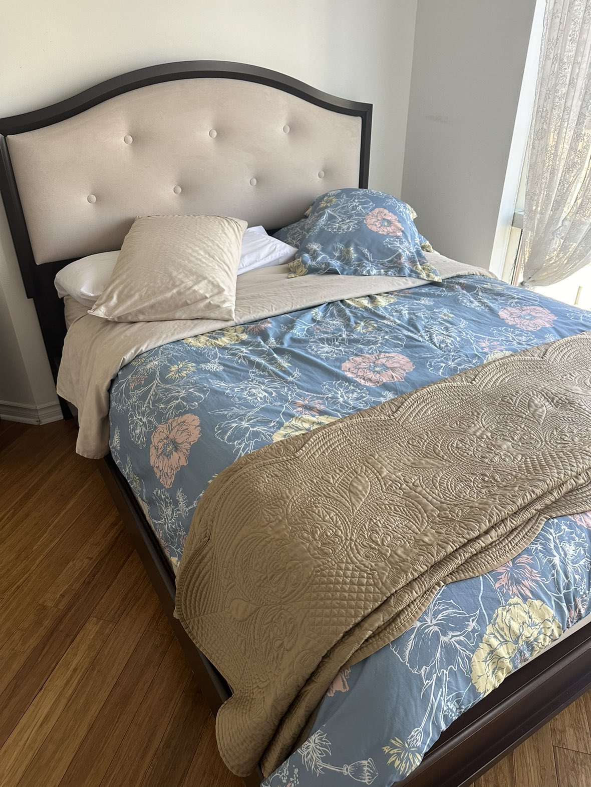 Queen Bed - photo 2