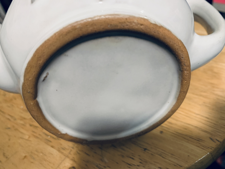 Really Pretty Vintage White and Blue Tea Set image indicator(9)