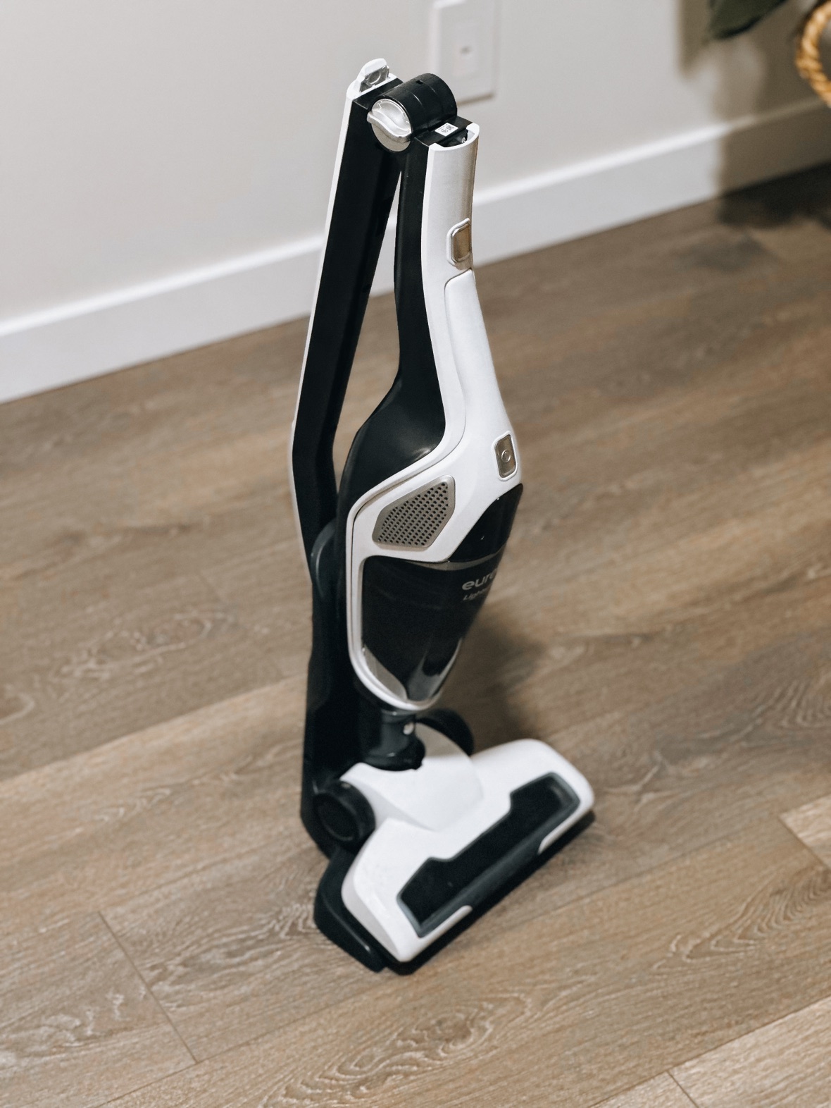 Vacuum - photo 2