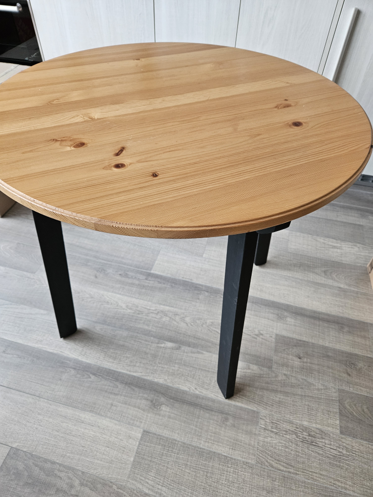 Round Dining Table