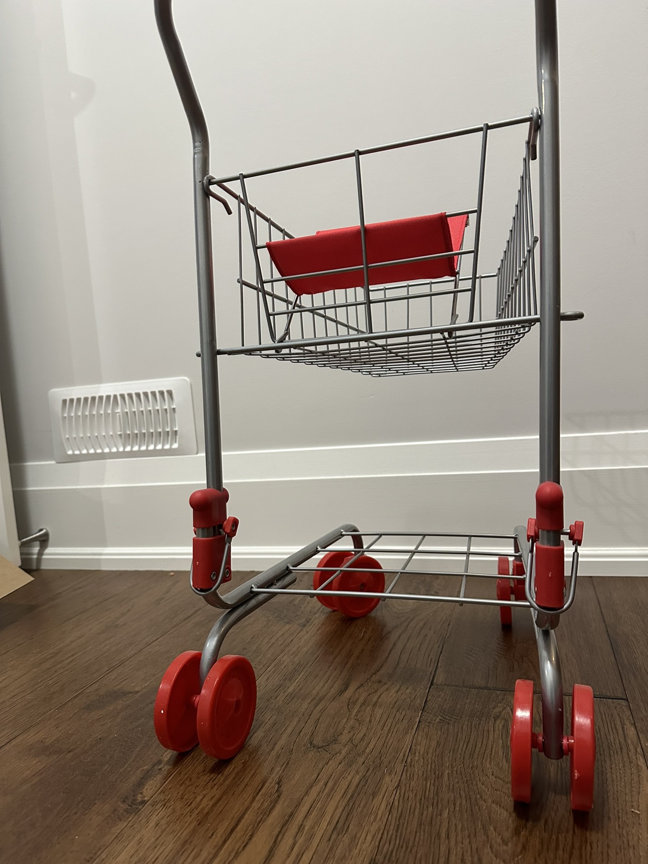 Toy Shopping Cart - photo 2