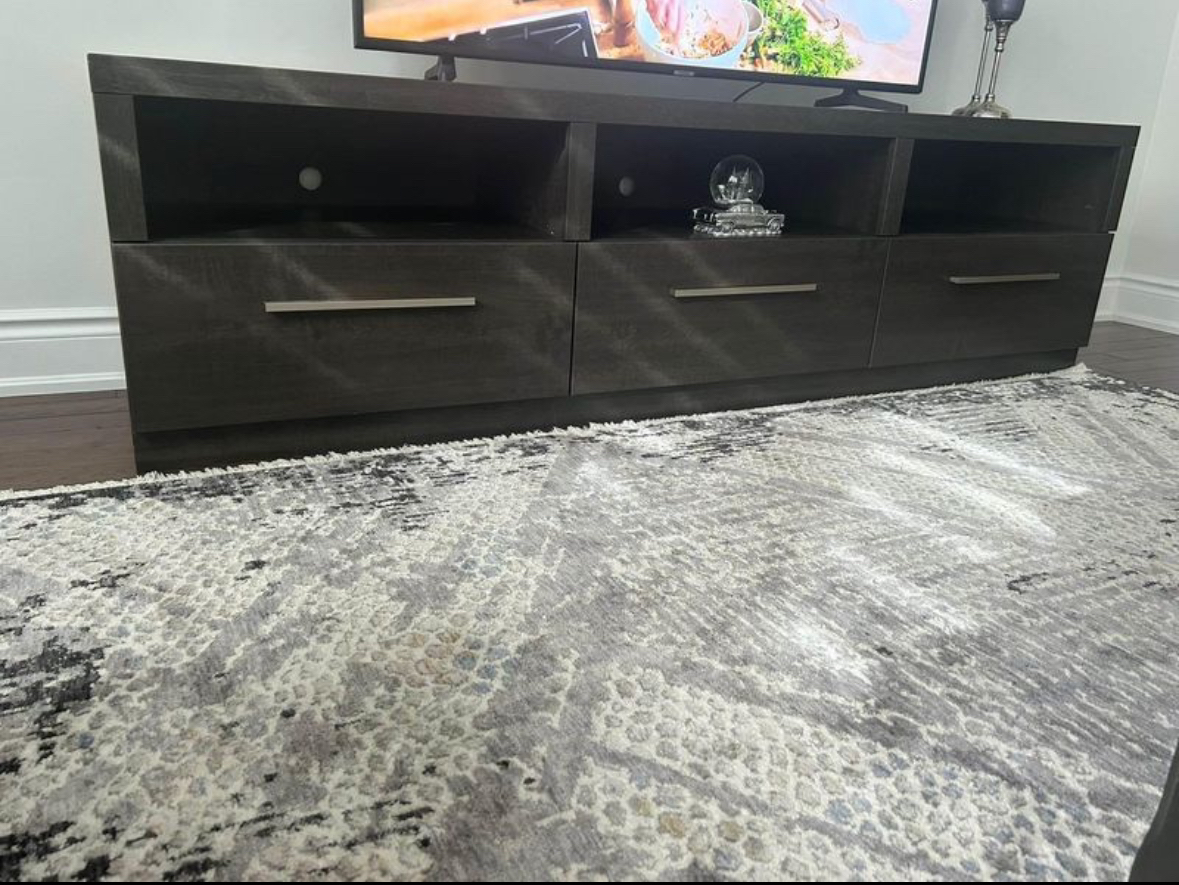 Leon’s Aiden TV Stand - photo 2