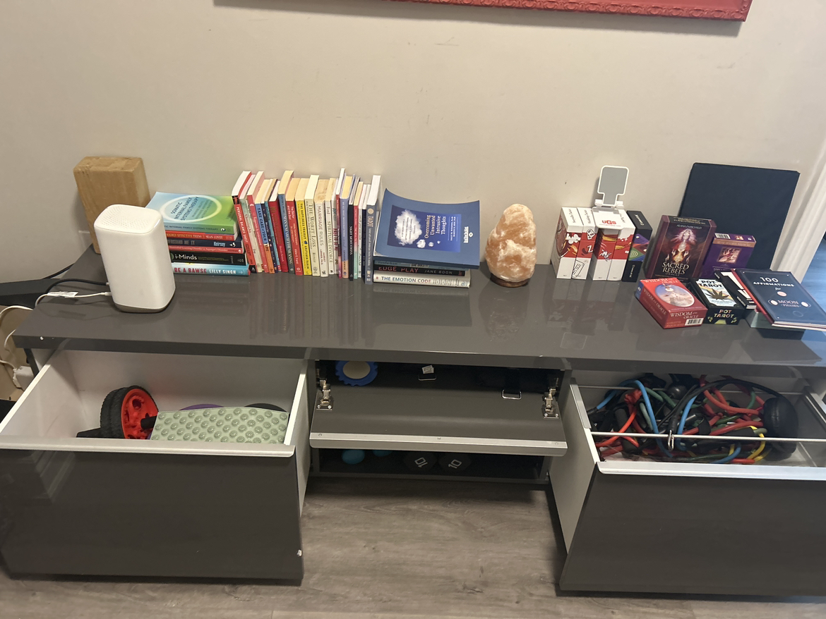 Ikea tv unit - photo 2