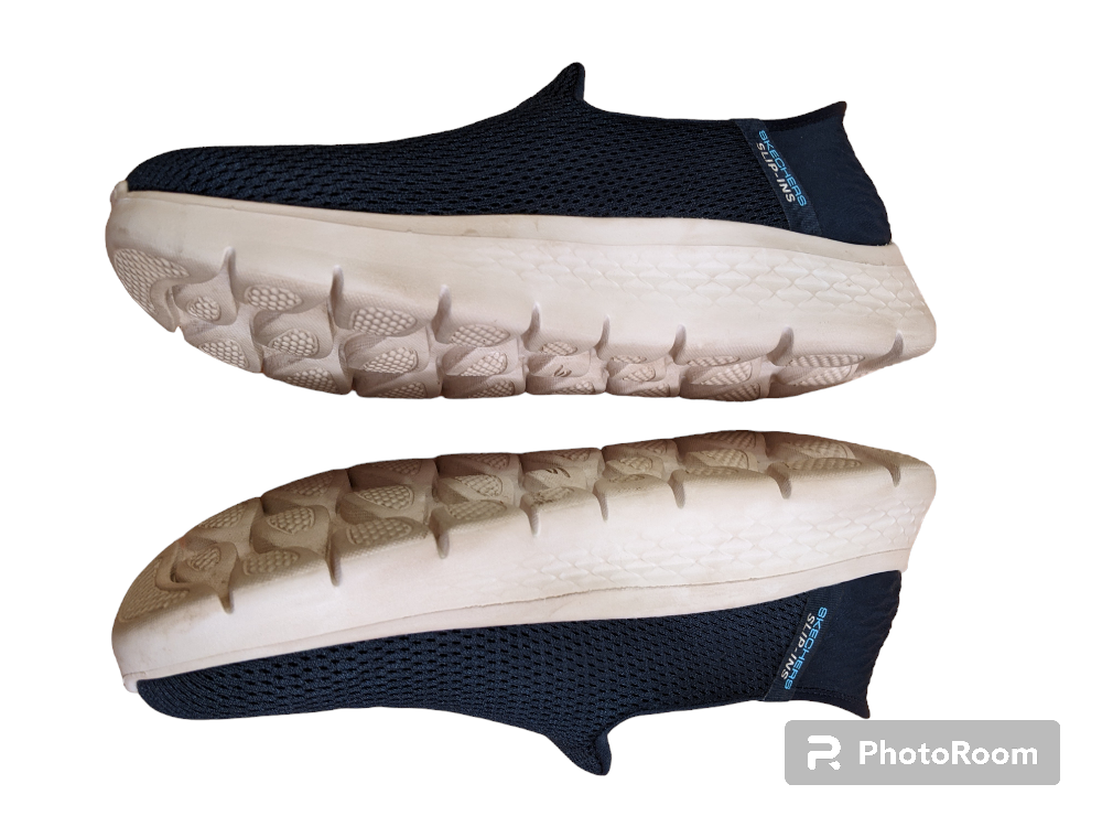LIKE NEW WOMENS 10 / MENS 8 - 8.5 navy SKECHERS slip-ins gowalk image indicator(2)