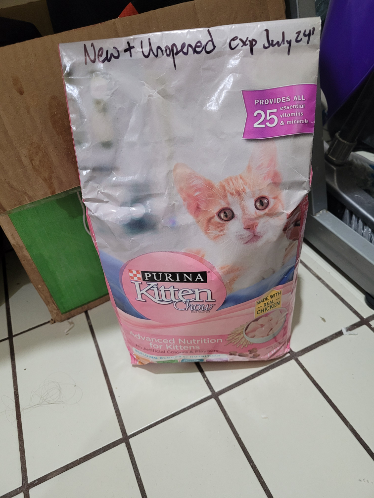 free cat food #freecycle thumbnail