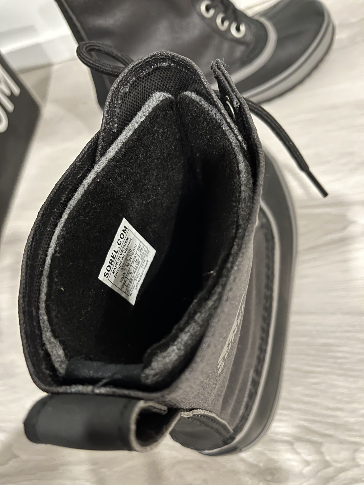 Brand new Woman Sorel CVS winter boots image indicator(5)