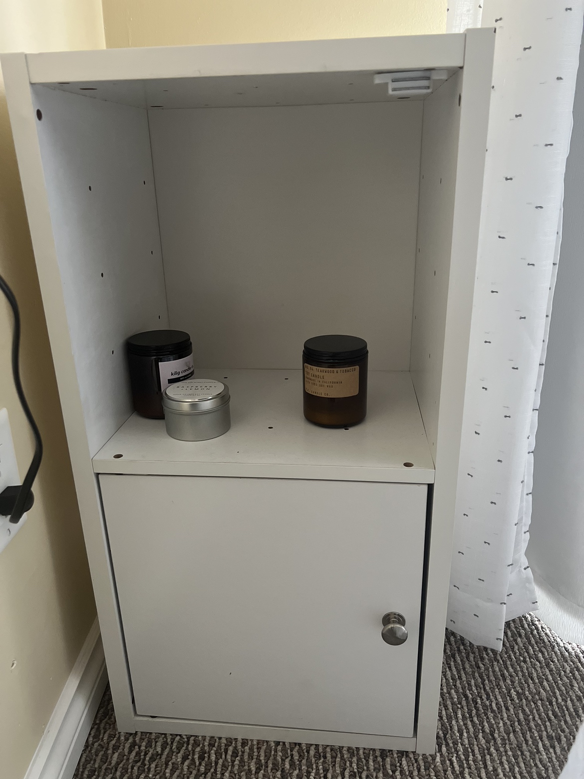 Cabinet - small white
