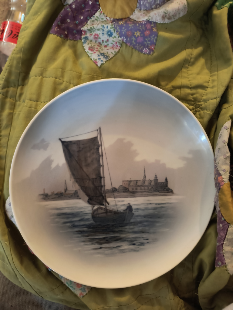 Royal Copenhagen plate 1966 extremely rare, one of a kind.