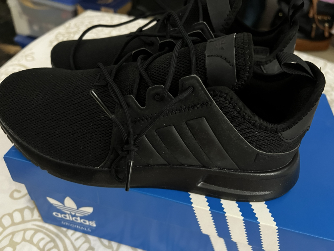 Black Adidas Ortholite Ladies sneakers size 6.0 image indicator(2)