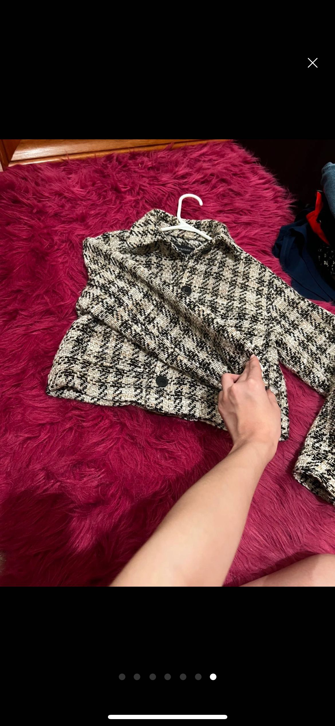 Zara jacket image indicator(7)