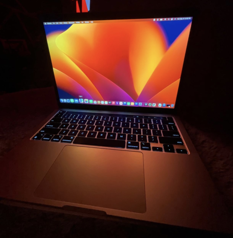MacBook Pro 13-inch, 2017, Two Thunderbolt 3 Ports - photo 2