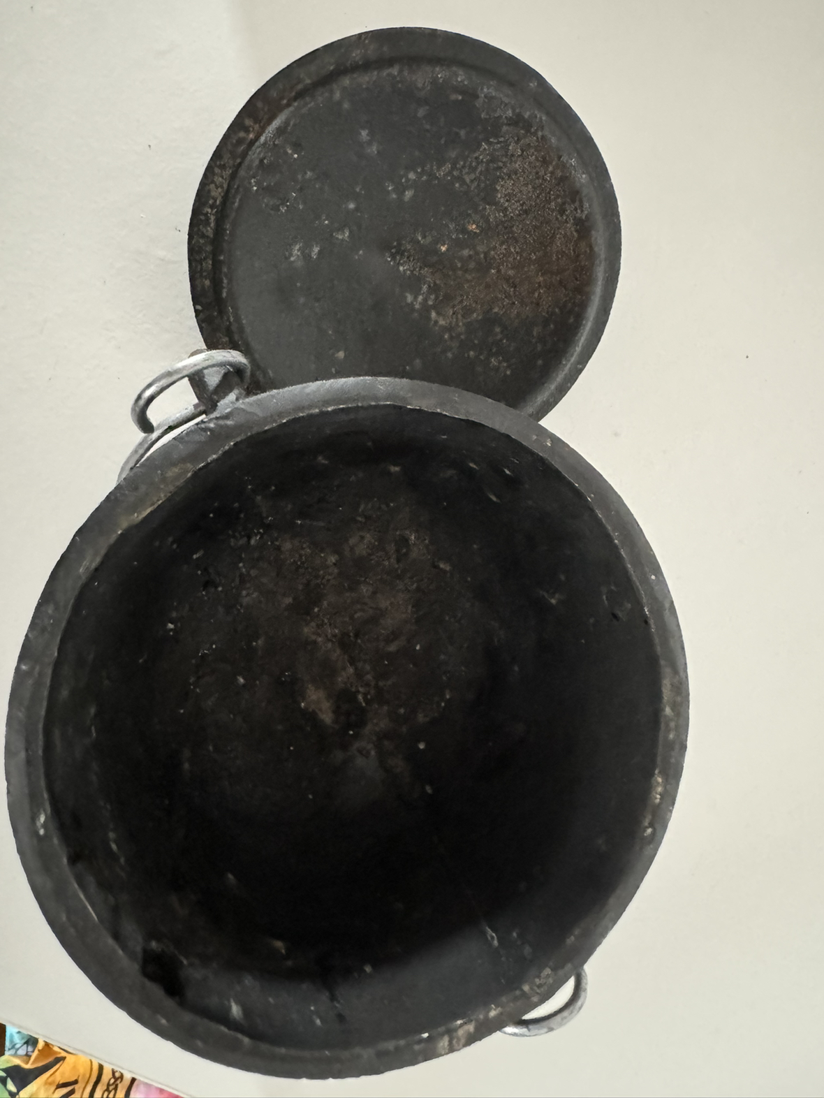 Triple Moon Cast Iron Cauldron with Lid, 4" - photo 3