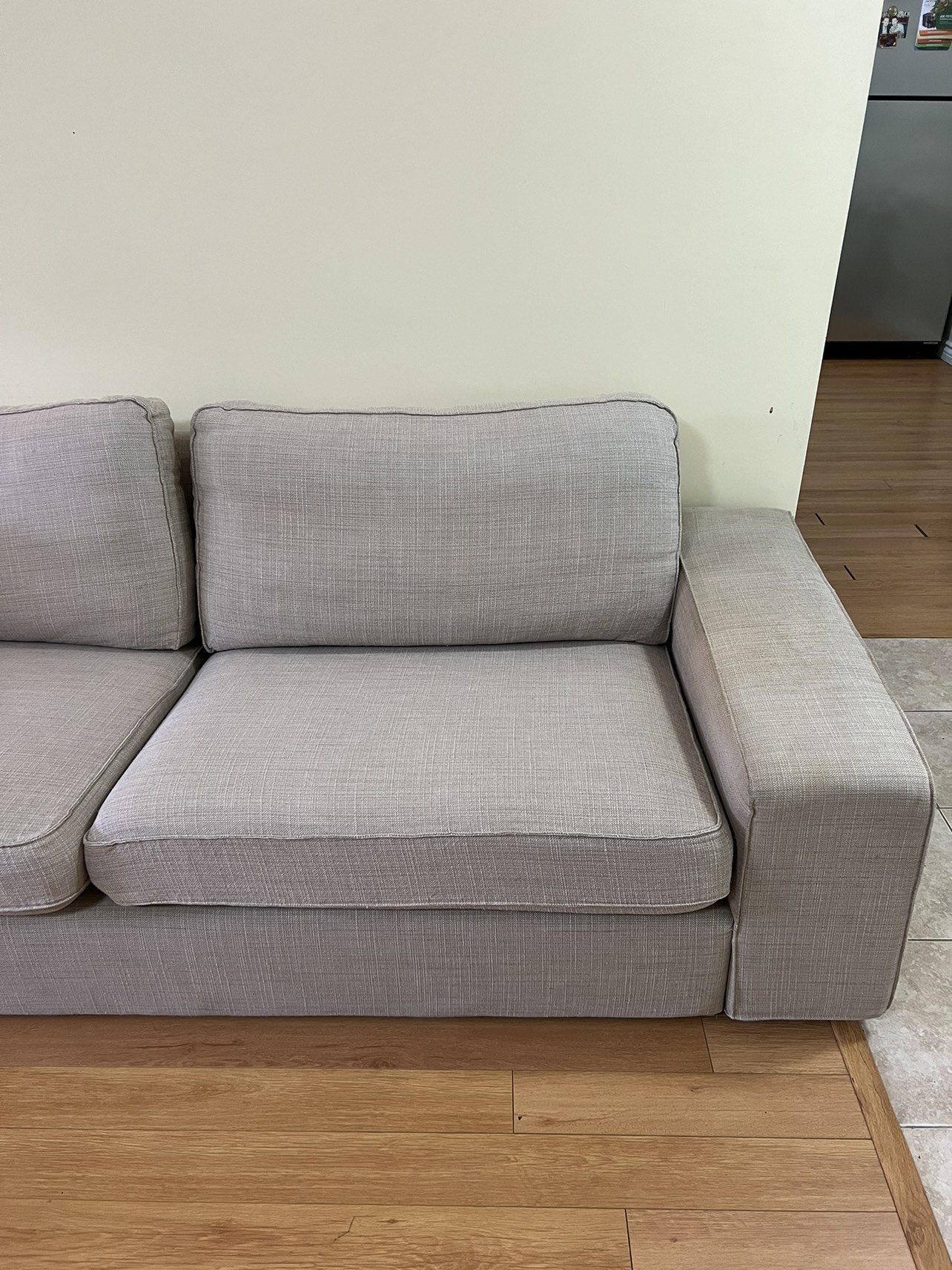 Light couch for the living room great condition - photo 4