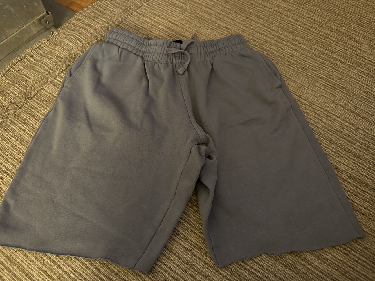 Man sale