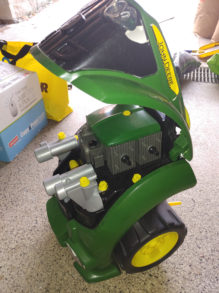 John Deere Kids Mechanic Toy - photo 3