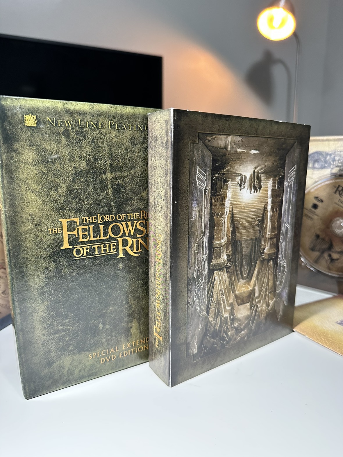 Lord of The Rings DVD Booklet CD’s with Collectors Maps image indicator(9)