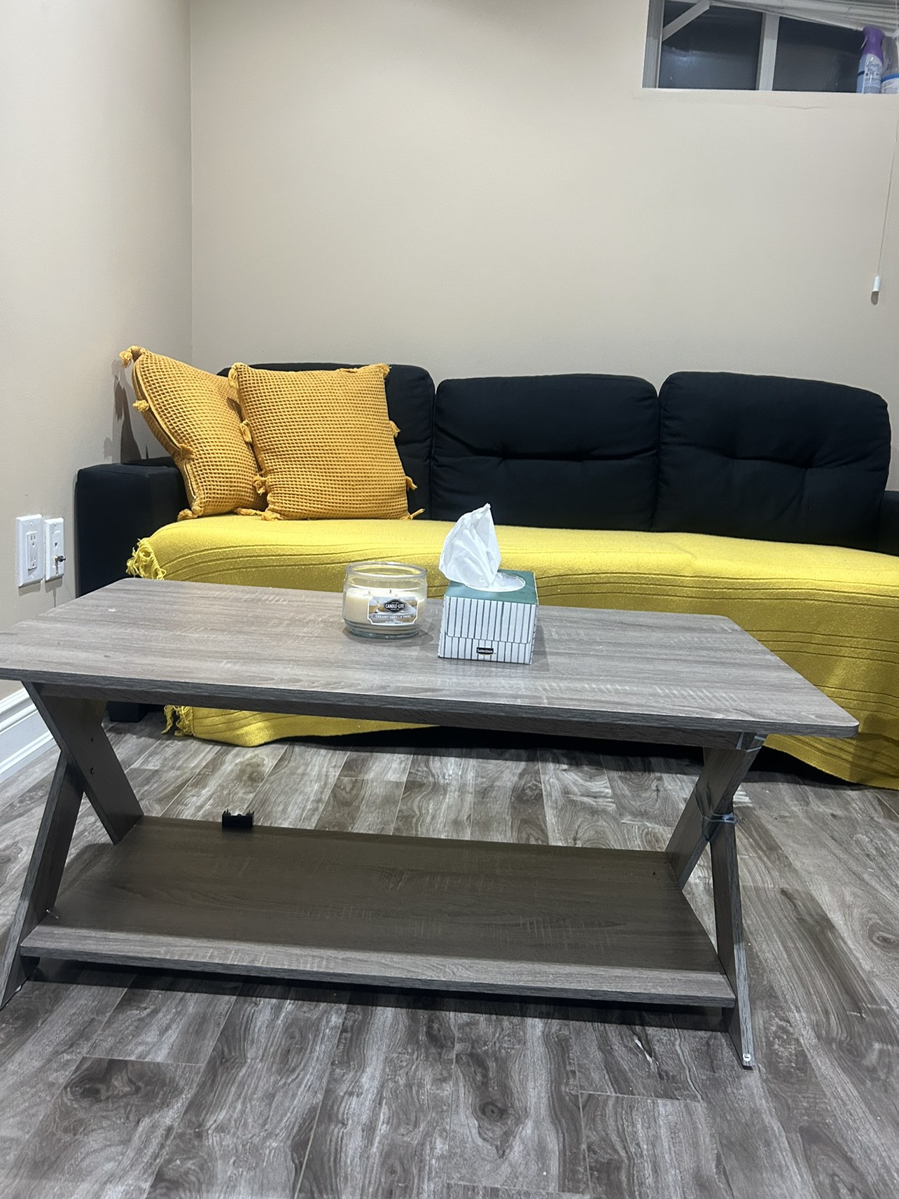 Sectional sofa plus coffee table - photo 2