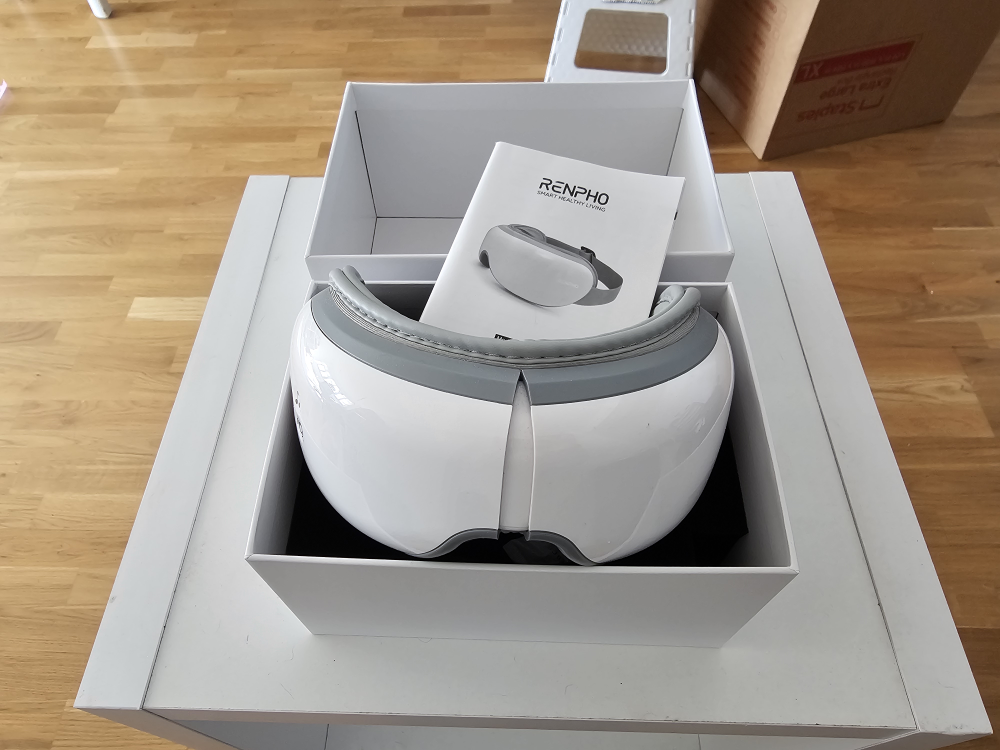 eye massager