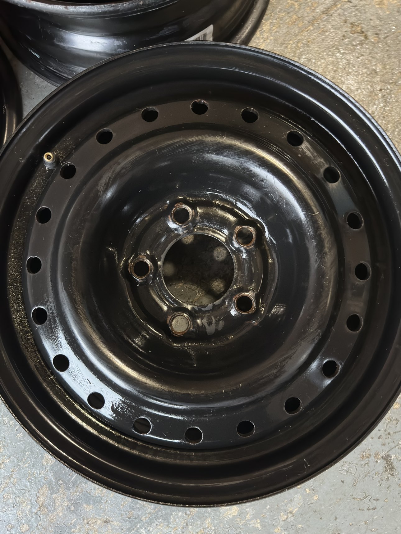 Steel rims 15 in - photo 3