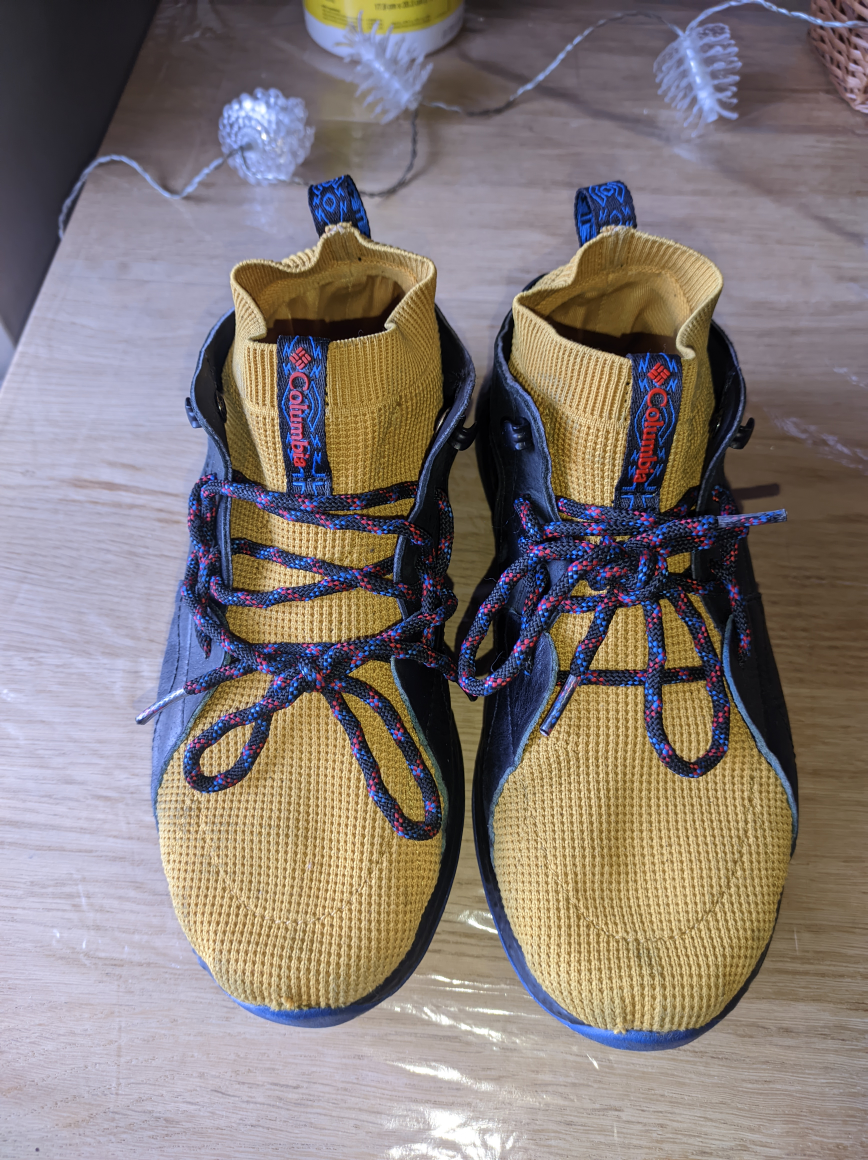 #Freecycle 🎁 Waterproof Hiking shoes size 8US thumbnail
