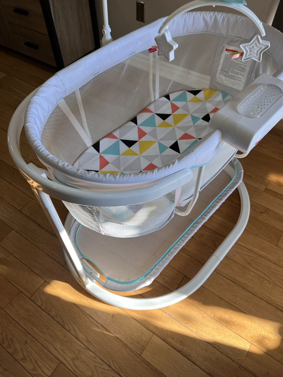 Fisher Price Soothing Motions Bassinet