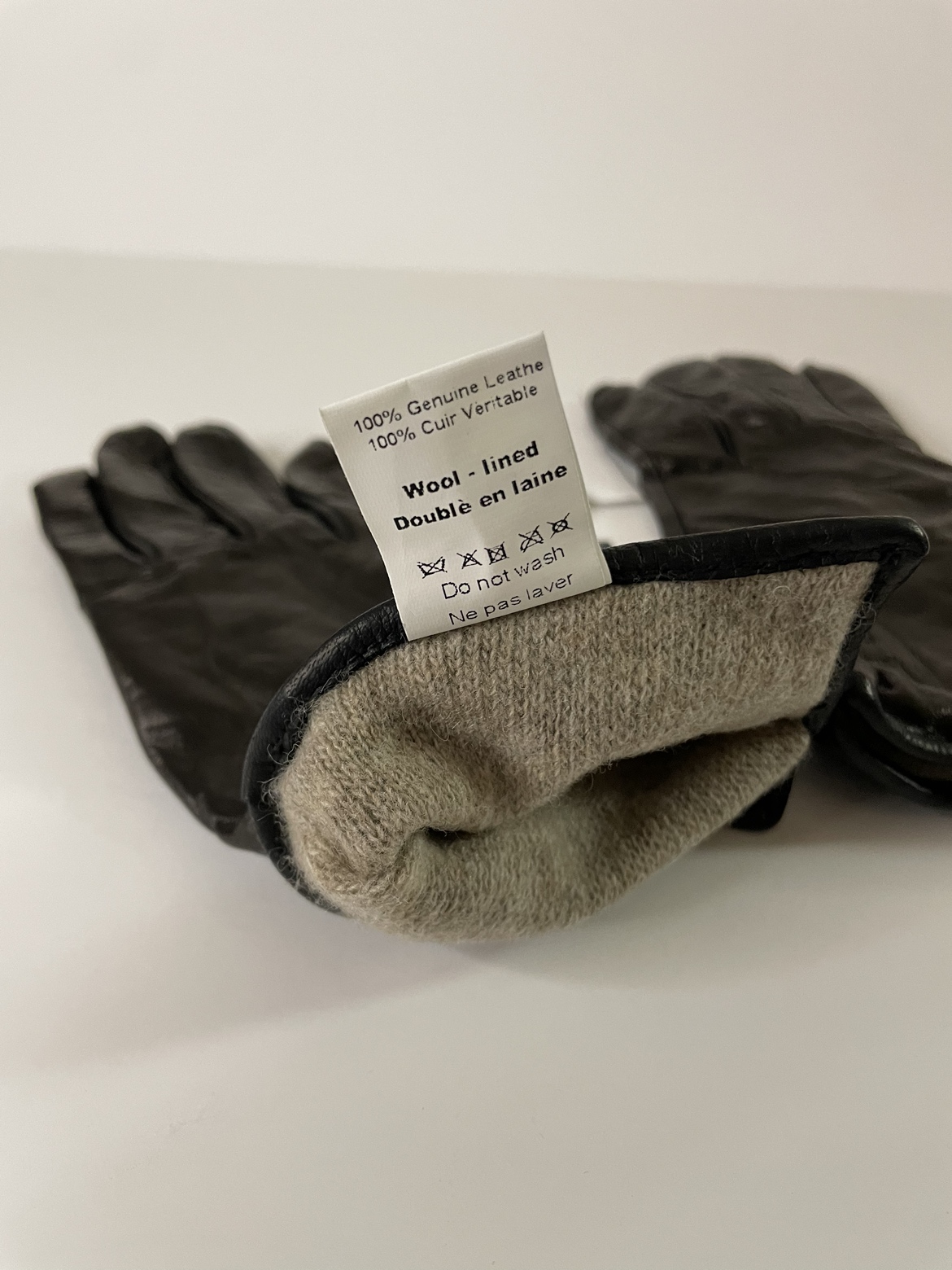 Italian Women’s Black Leather Wool Winter Gloves image indicator(5)