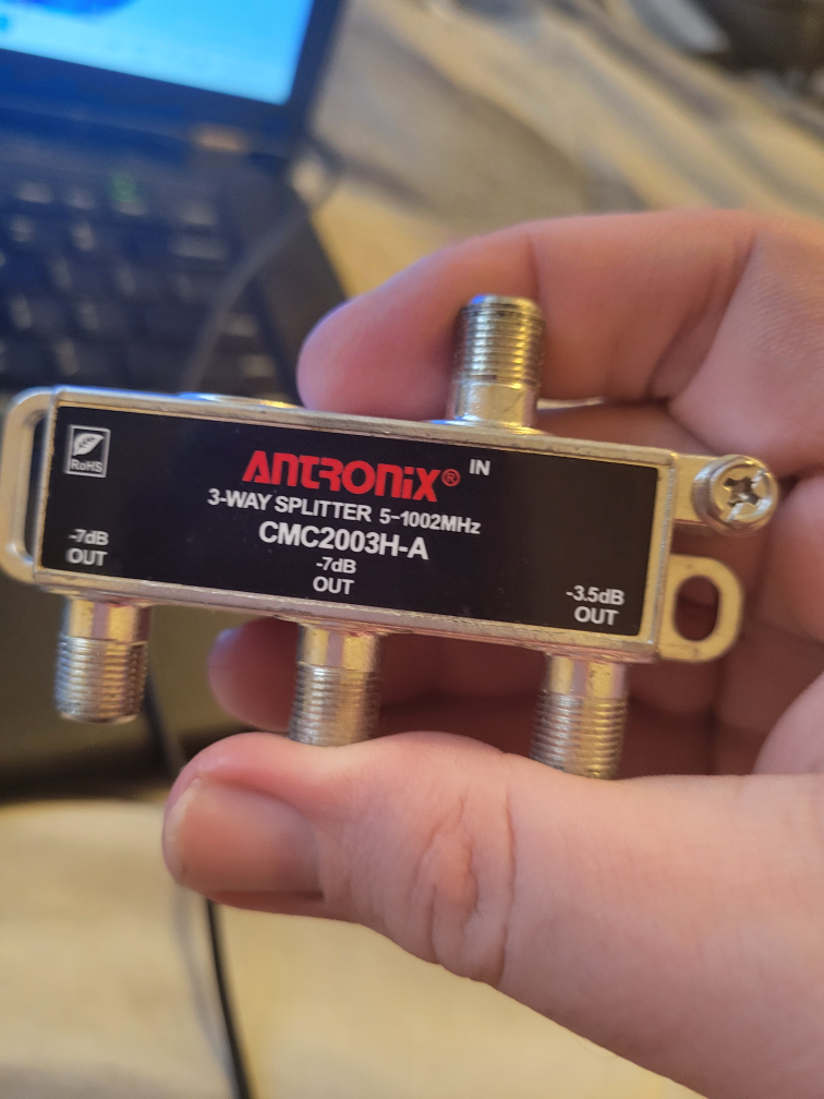 cheep cable splitter - photo 2