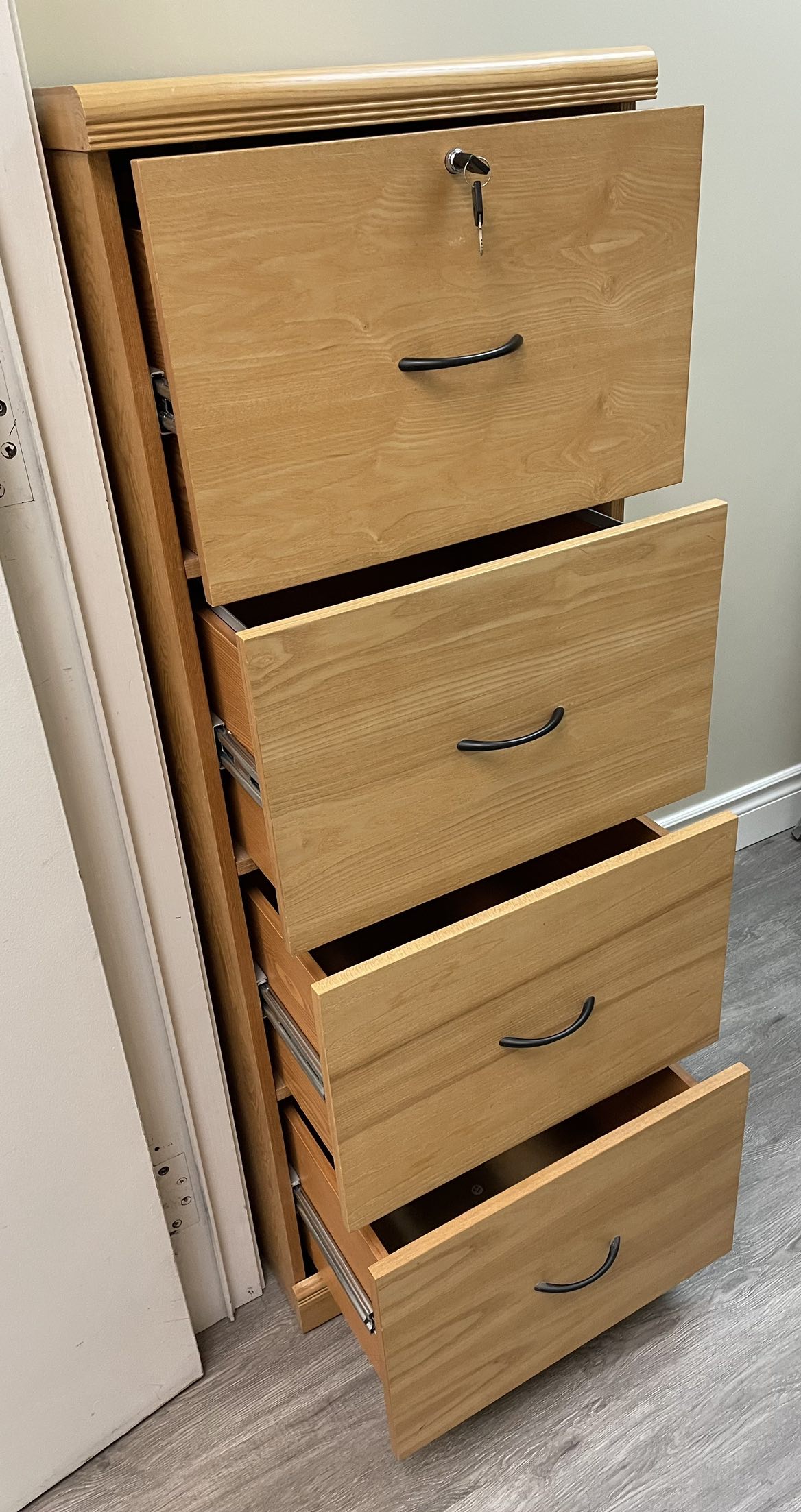 4 Drawer Solid Wood Filing Cabinet #SellingSpree - photo 4