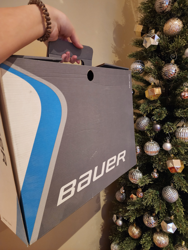 Bauer ice skates! image indicator(2)