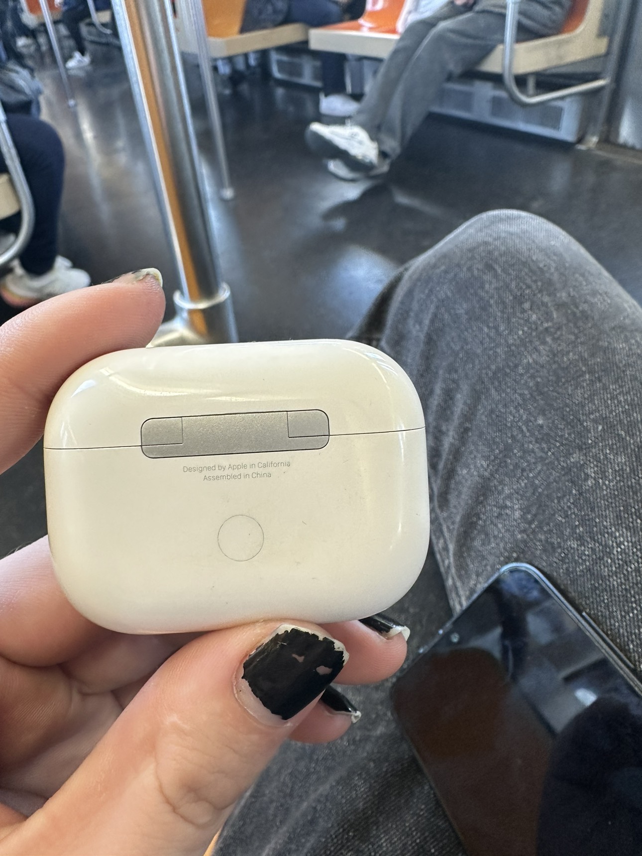 Near new Apple AirPods Pro 2 - photo 2